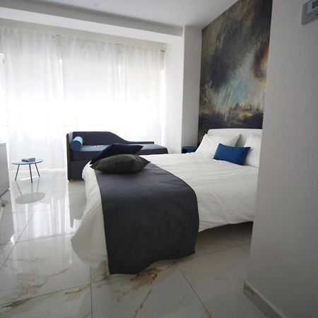 Be-Coloured Hotel Napoli Ngoại thất bức ảnh