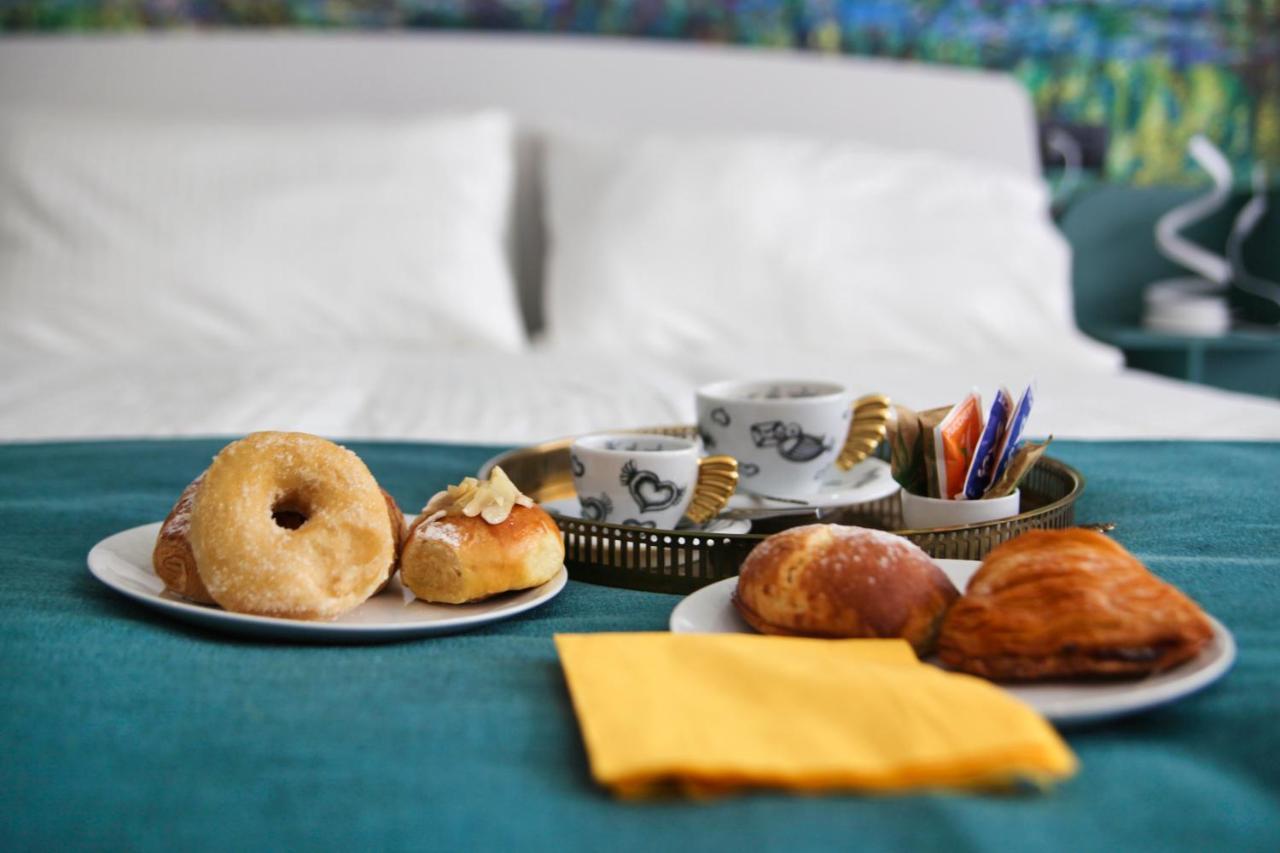 Be-Coloured Hotel Napoli Ngoại thất bức ảnh